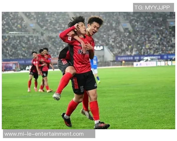 苏州中国队足球队奋勇拼搏展现团队精神力争在全国赛场上再创佳绩 苏州中国队足球队奋勇拼搏展现团队精神力争在全国赛场上再创佳绩